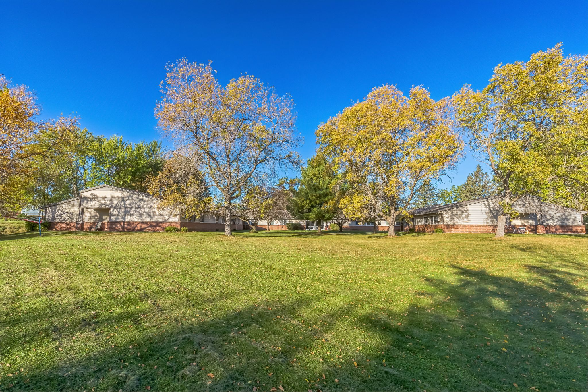 303495_S_Lake_Ave_Phillips_WI_54555_USA-Exterior-Canon_EOS_5D_Mark_IV_6880x4544_000017.jpg