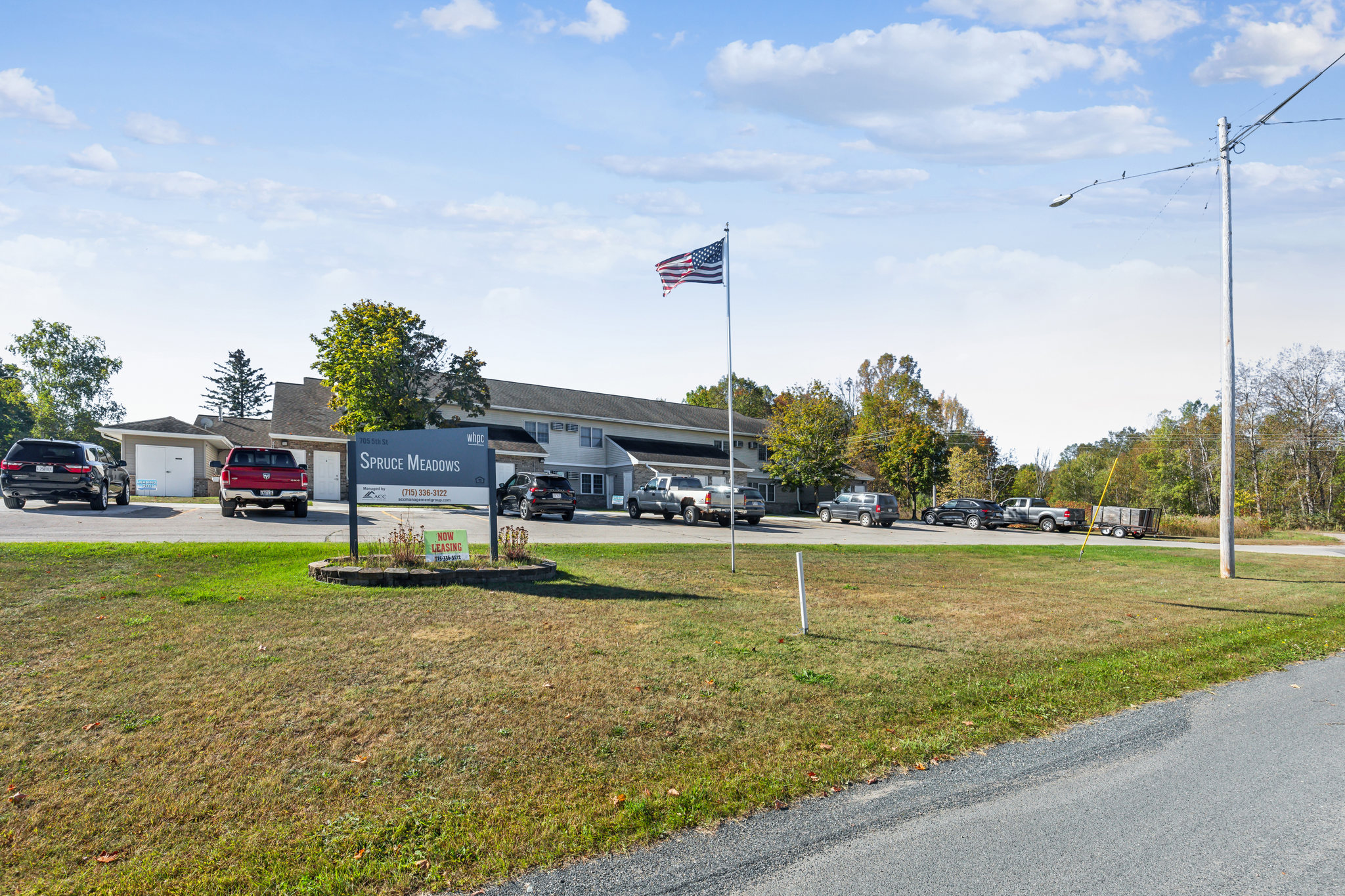 340705_5th_St_Goodman_WI_54125_USA-Exterior-MG_8961.jpg